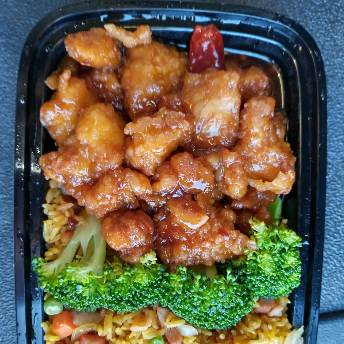 Triple Delight in Garlic Sauce