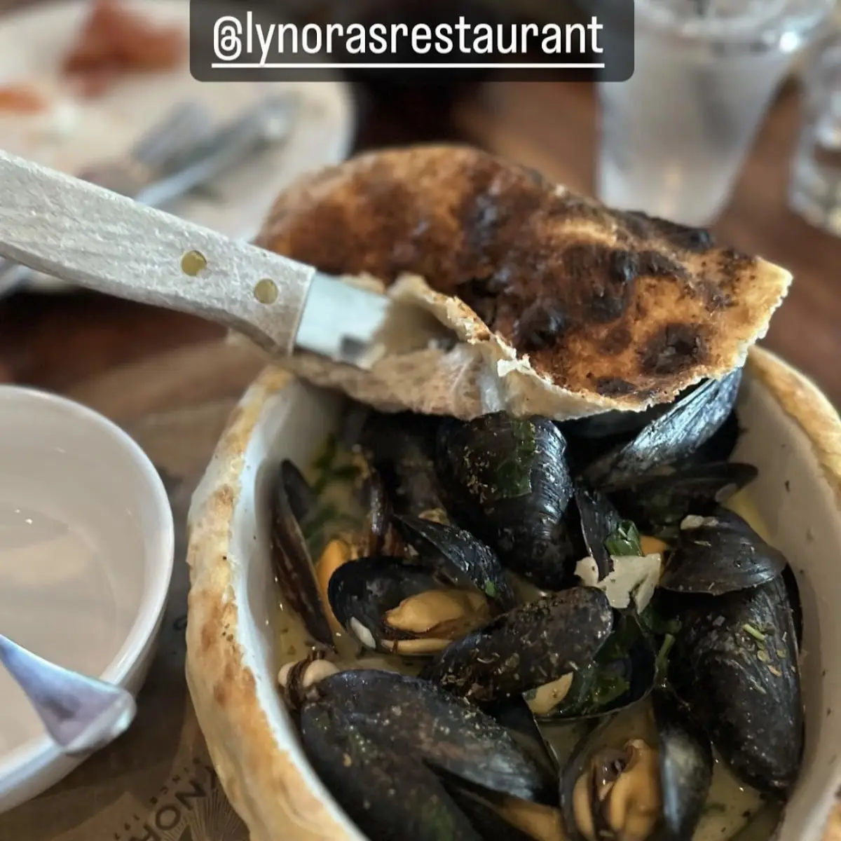 Mussels in Crosta