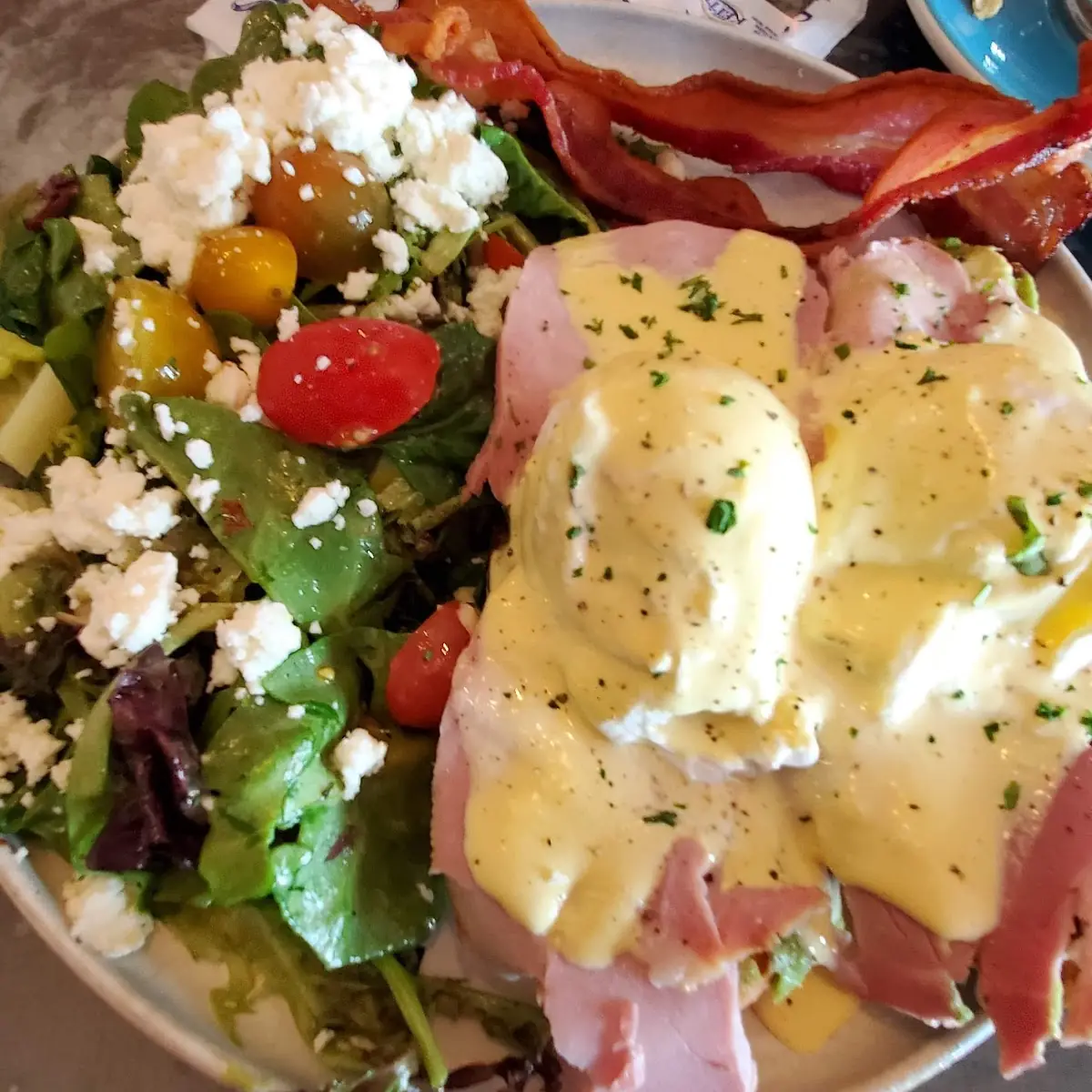 Eggs Benedict