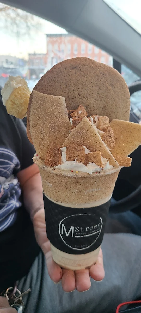 French Toast Shake Maki