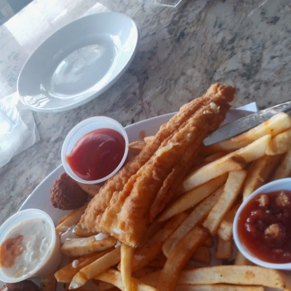 Fried Seafood Combo Platter