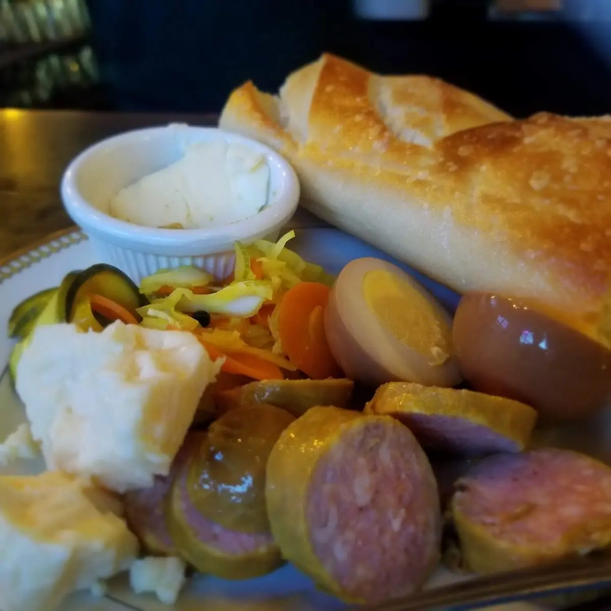 Bread Service