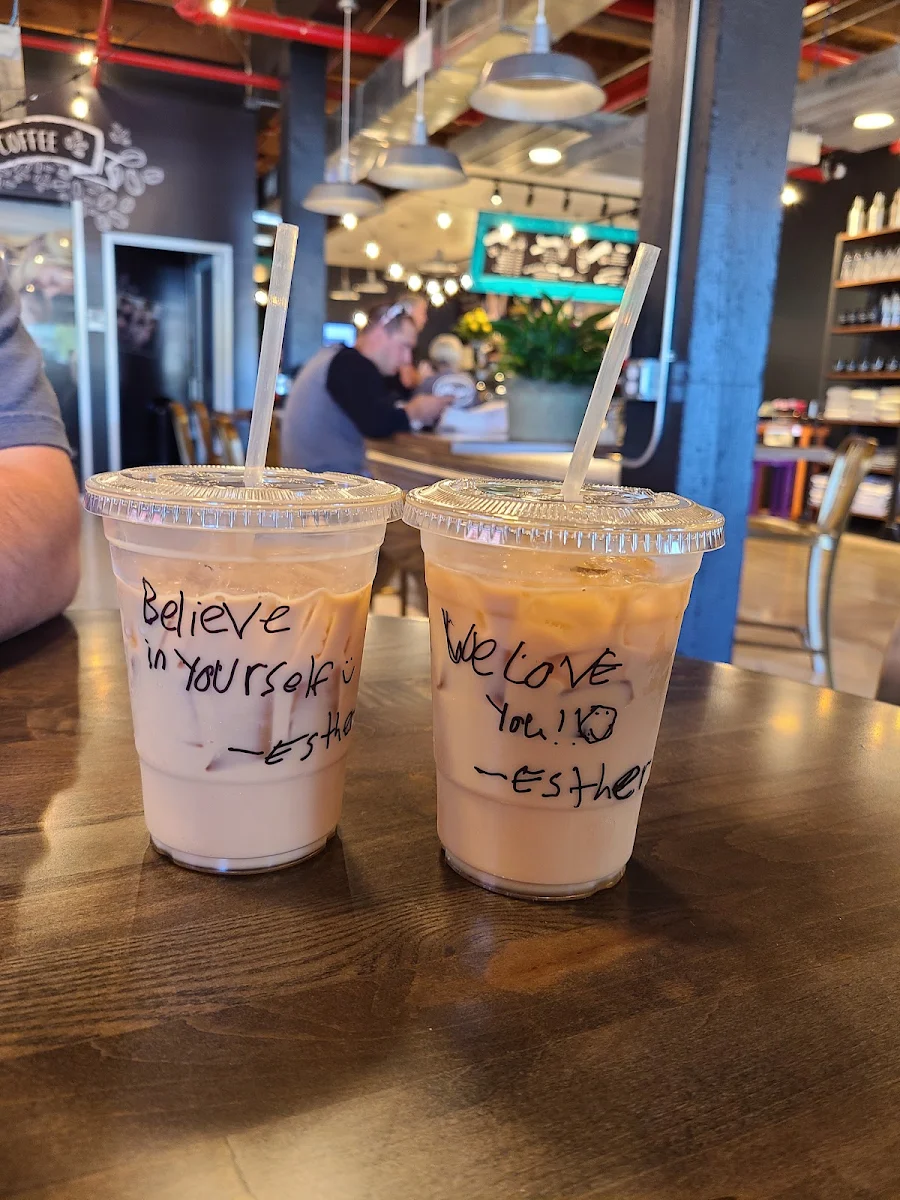 Iced Vanilla Latte