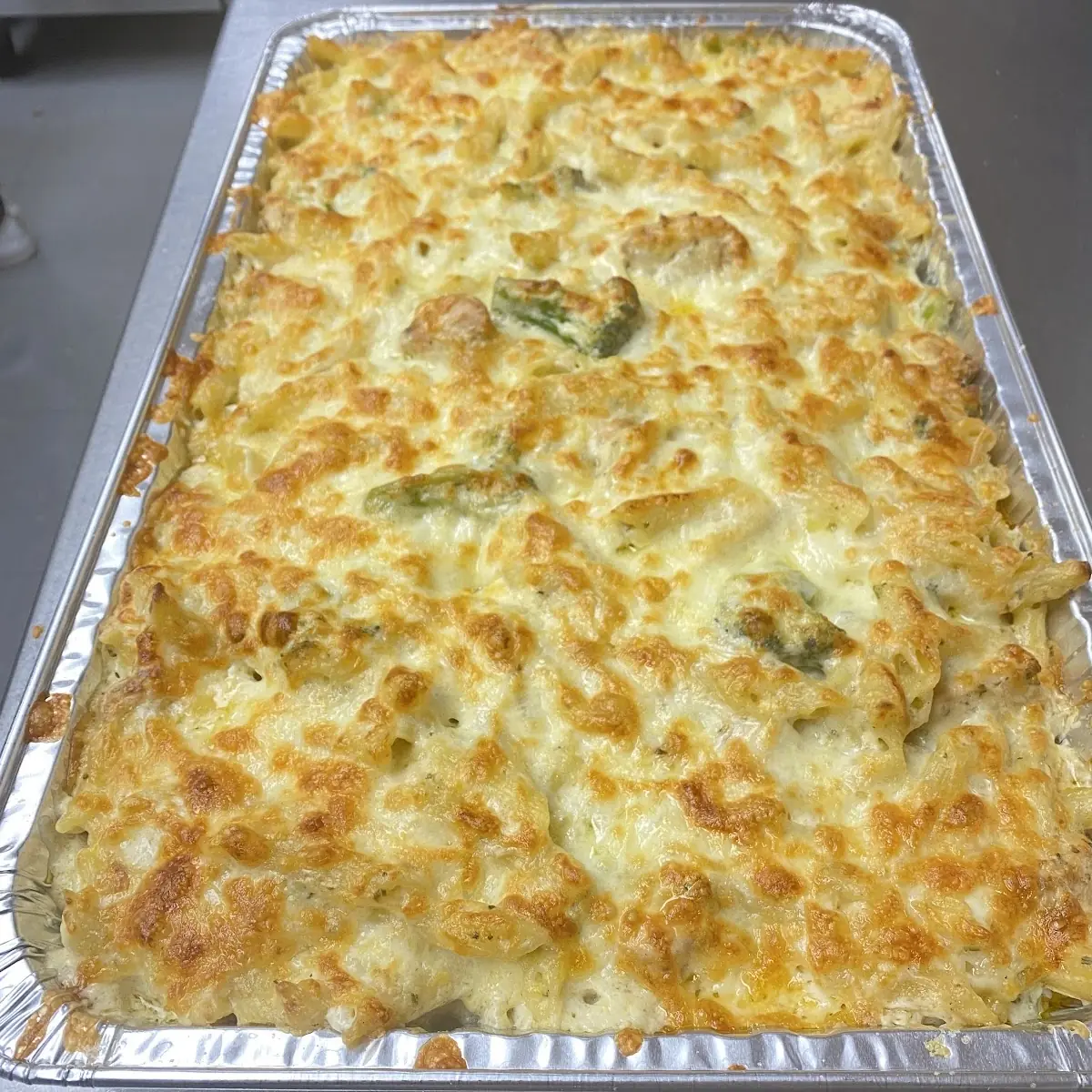 Catering Chicken Broccoli Alfredo Pasta