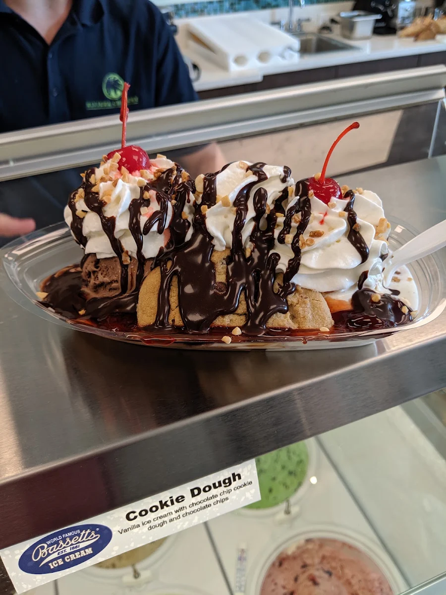 Chocolate Chip Cookie Sundae