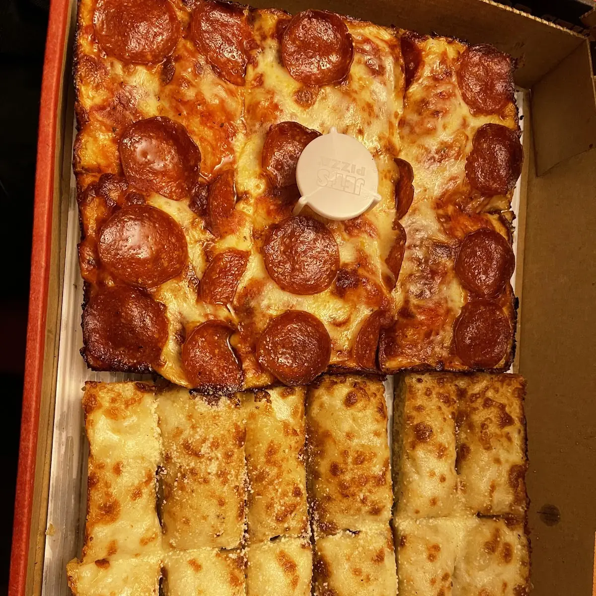 Deep Dish Pepperoni Pizza