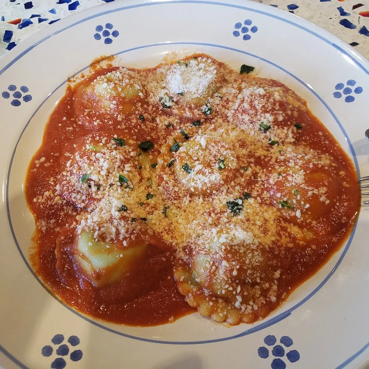Ravioli Di Ricotta Vodka Sauce