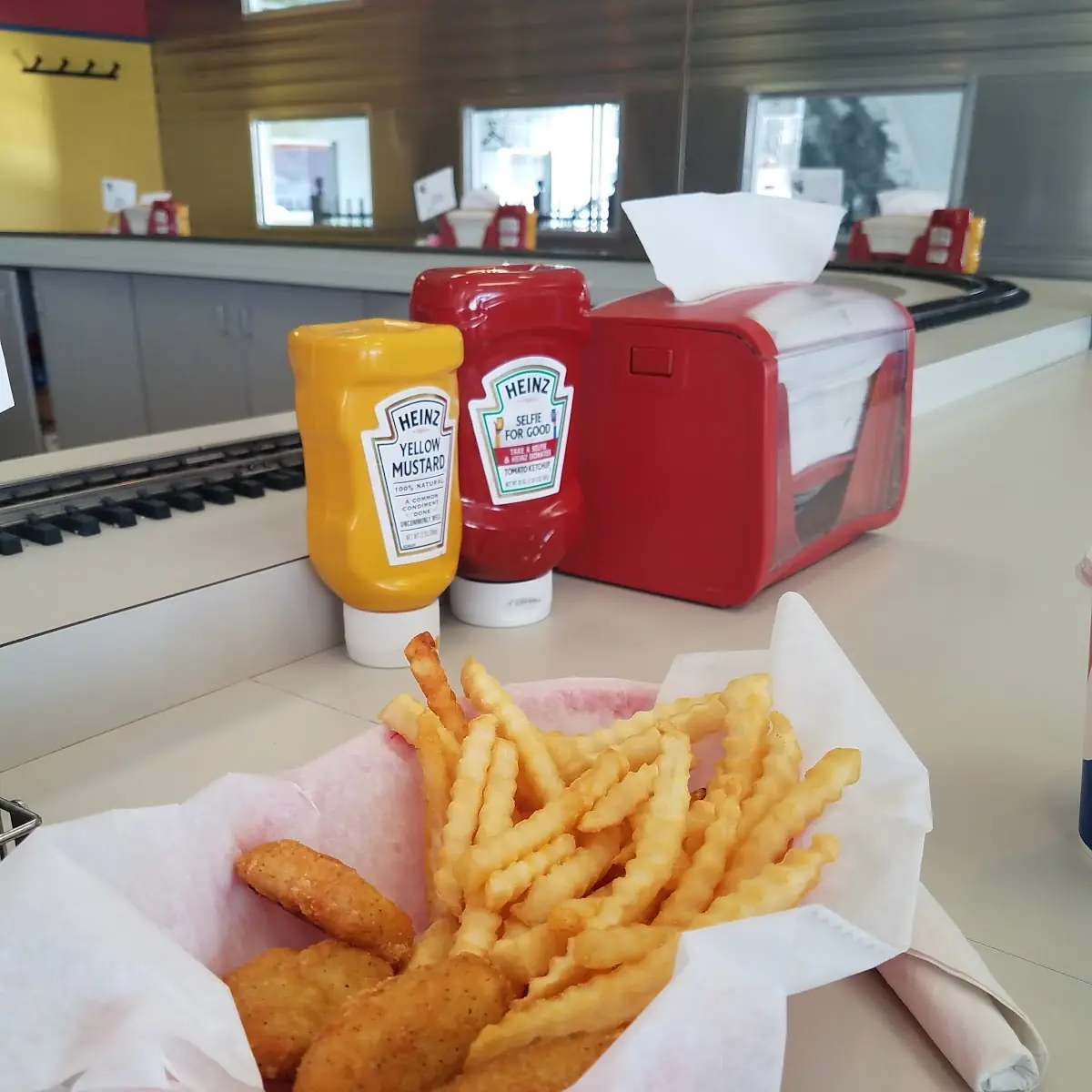 Nuggets Kids Meal