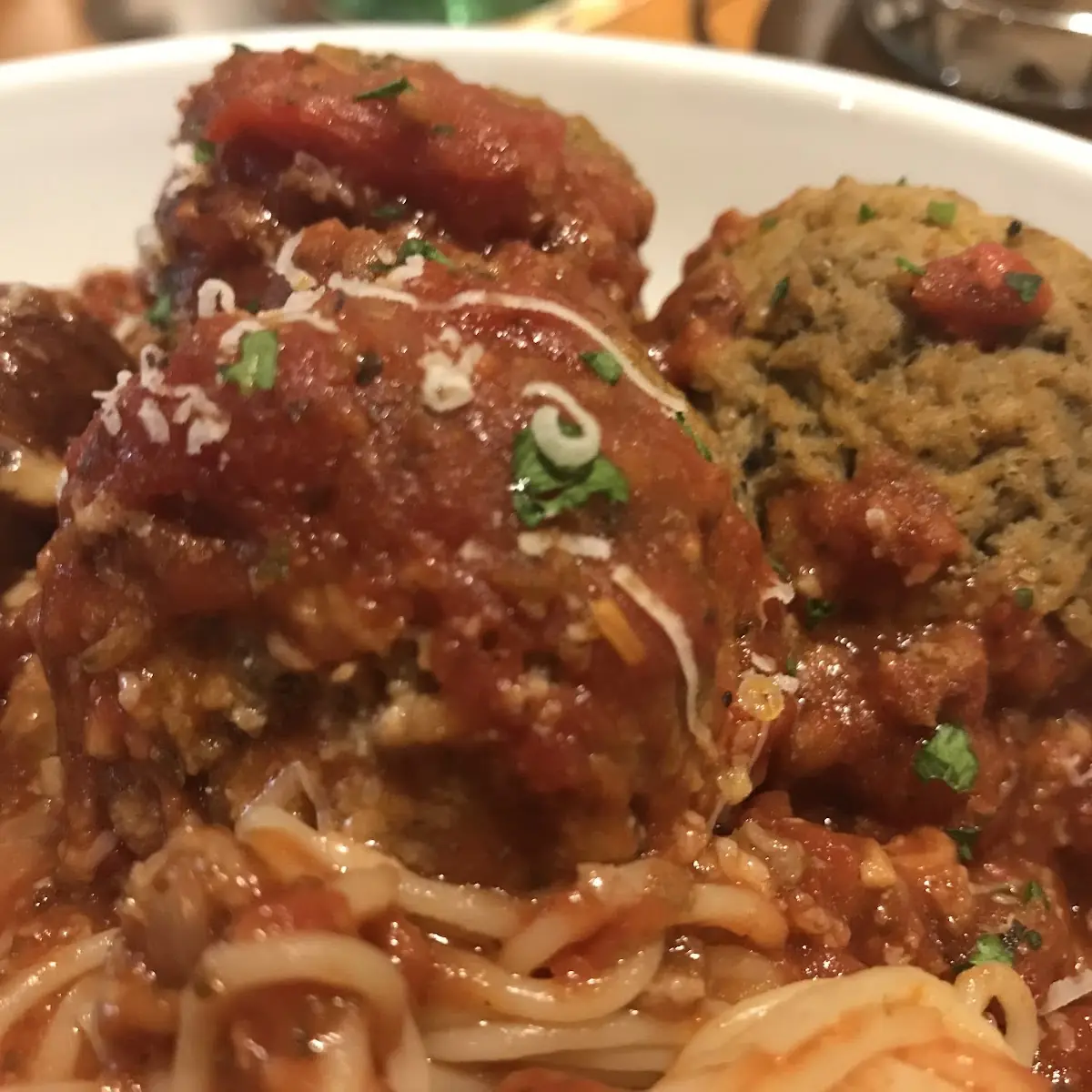Spaghetti & Meatballs