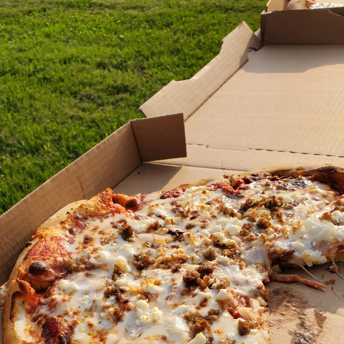 Goat Cheese Pizza