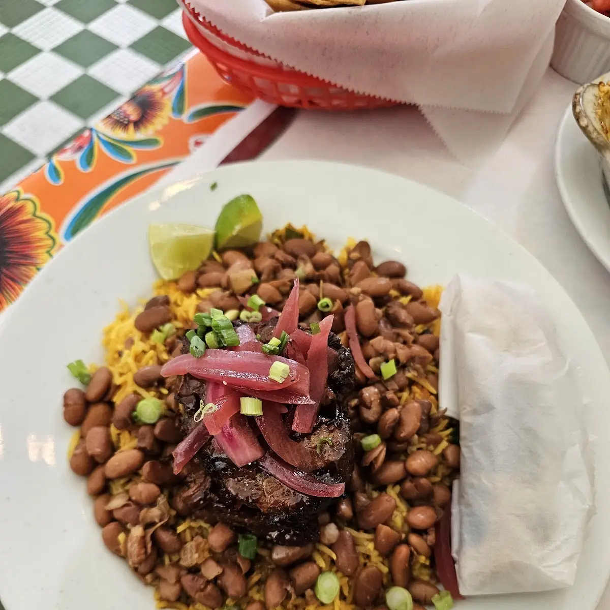 Carnitas Plate