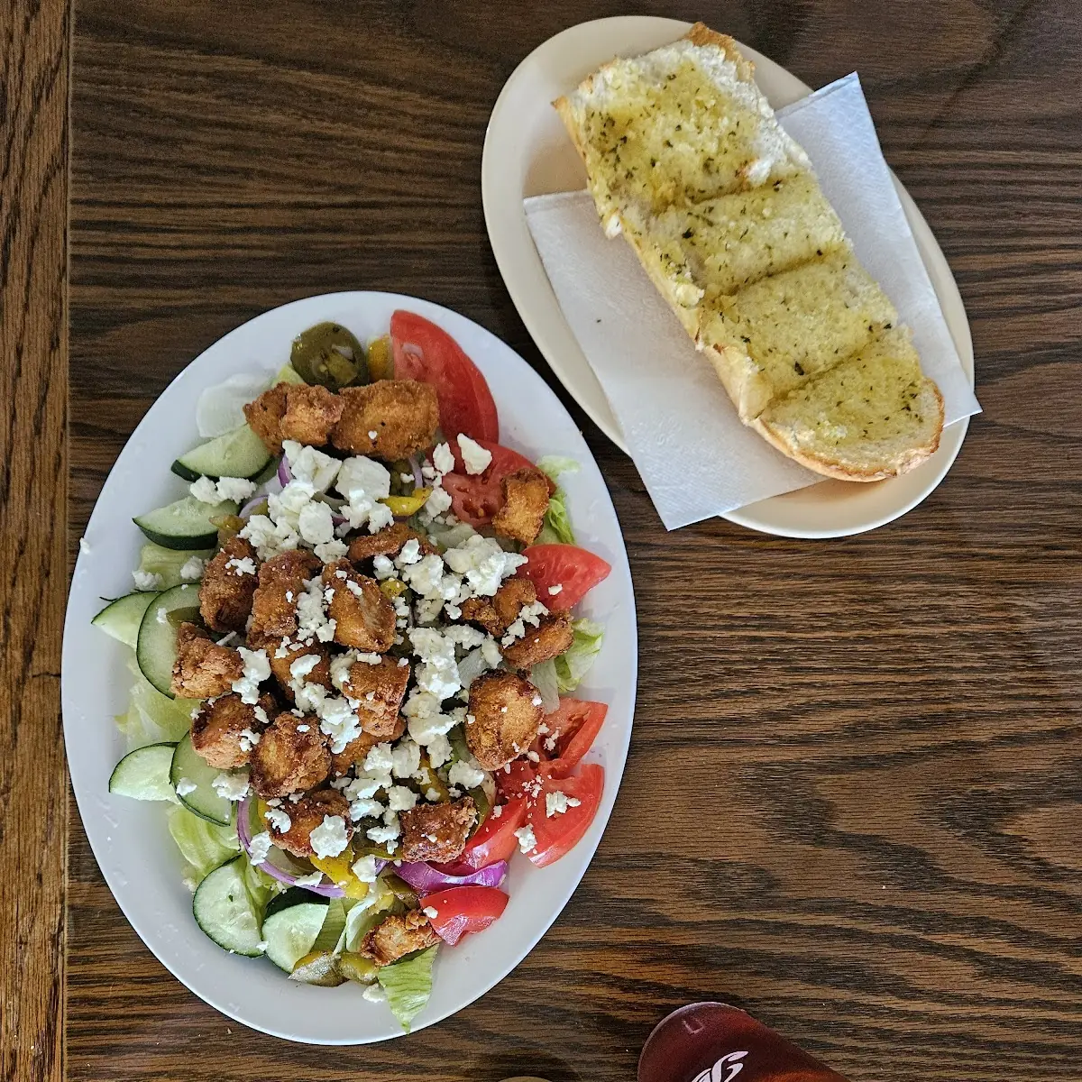 Grilled Chicken Salad w Garlic Bread & Drink