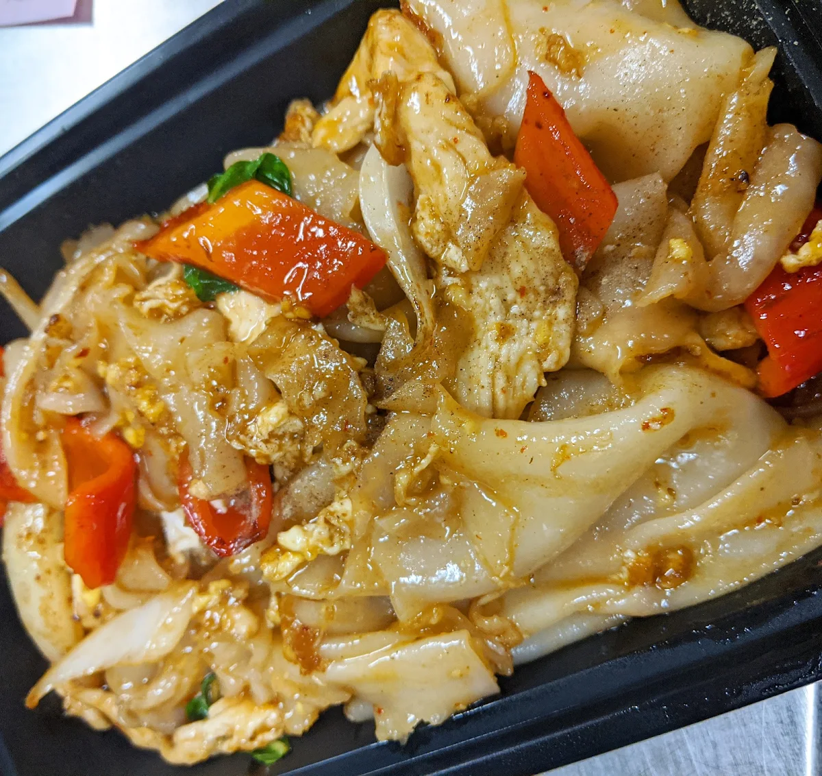 Drunken Noodle Pad Kee Mao