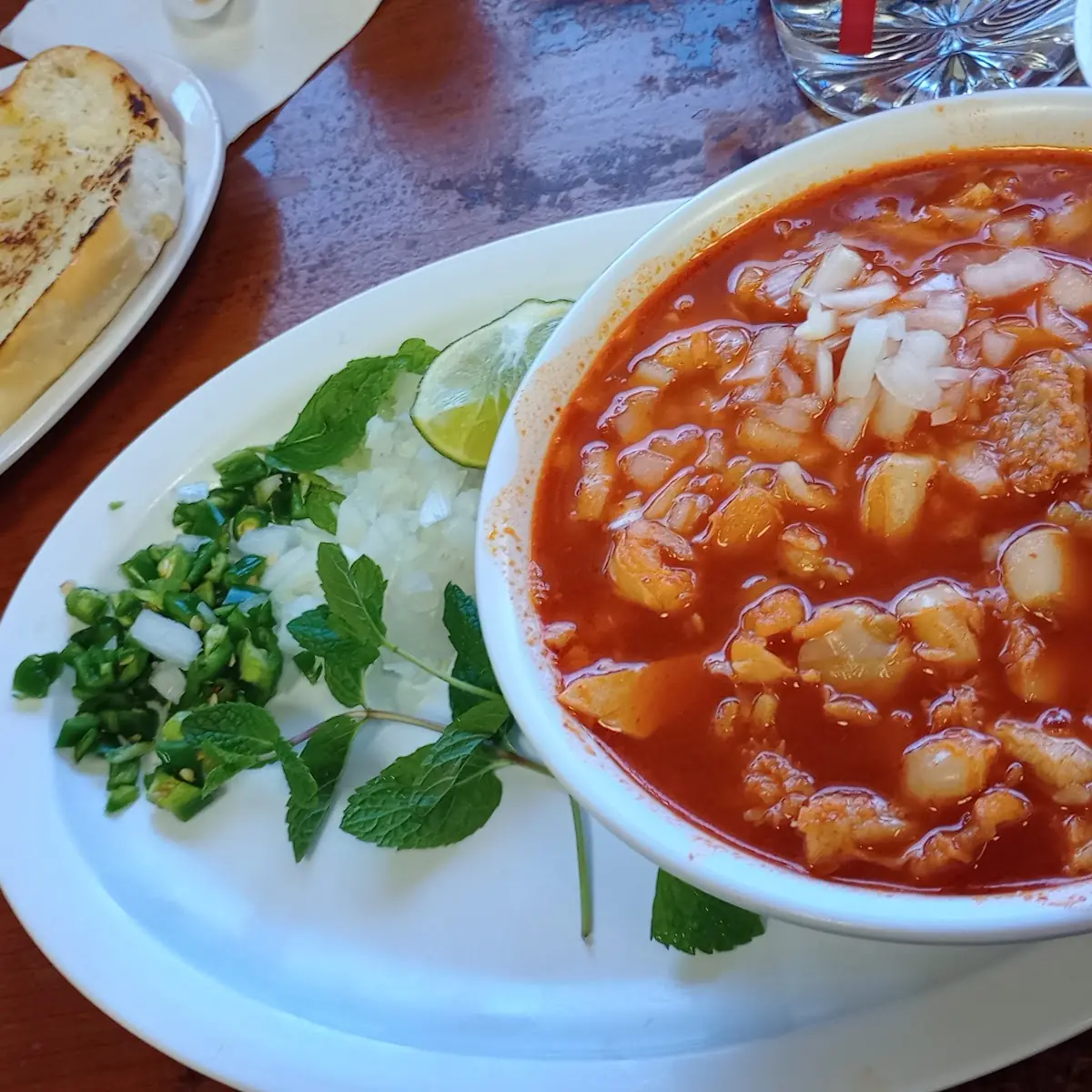 Menudo Rojo Y Blanco Red & White Menudo