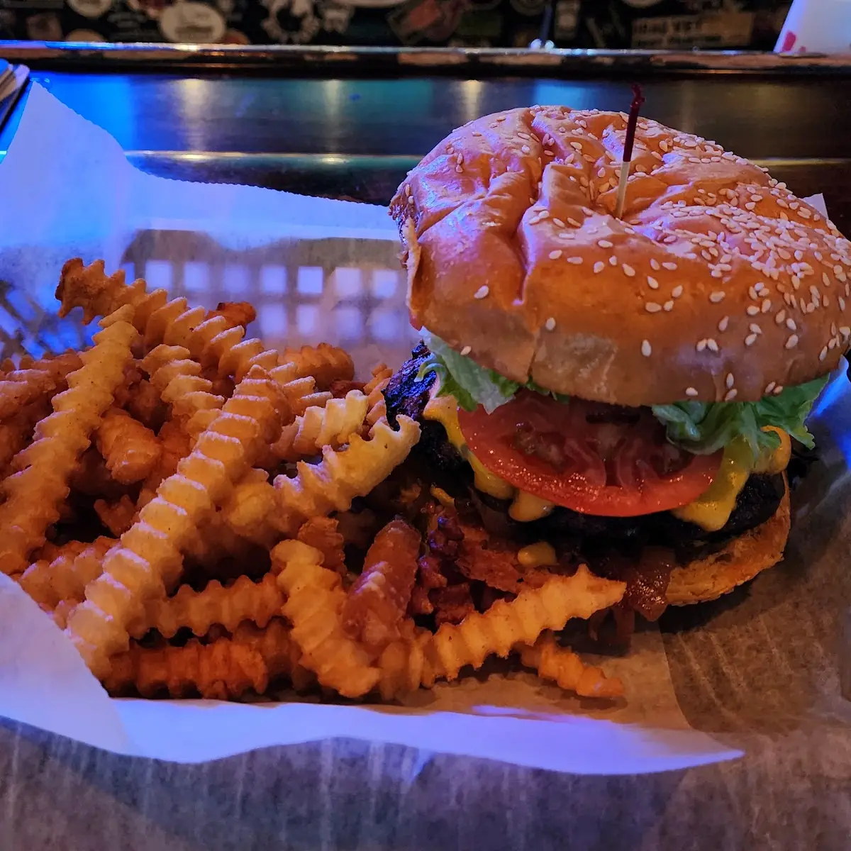 Cheeseburger & Fries