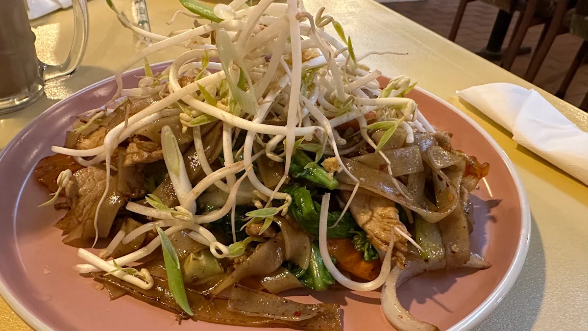 Pad See EW