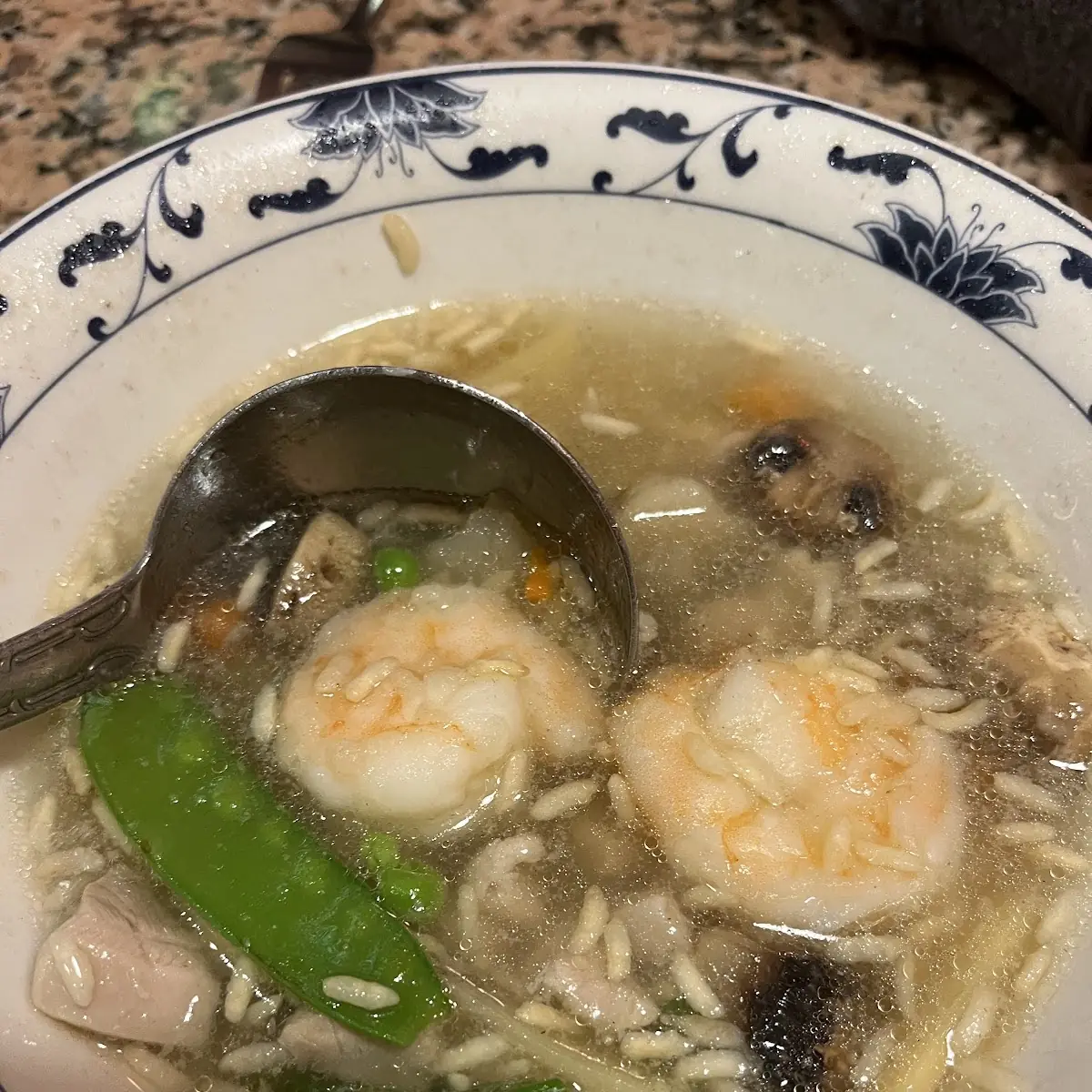 S6. Sizzling San Shan Soup (For 2)