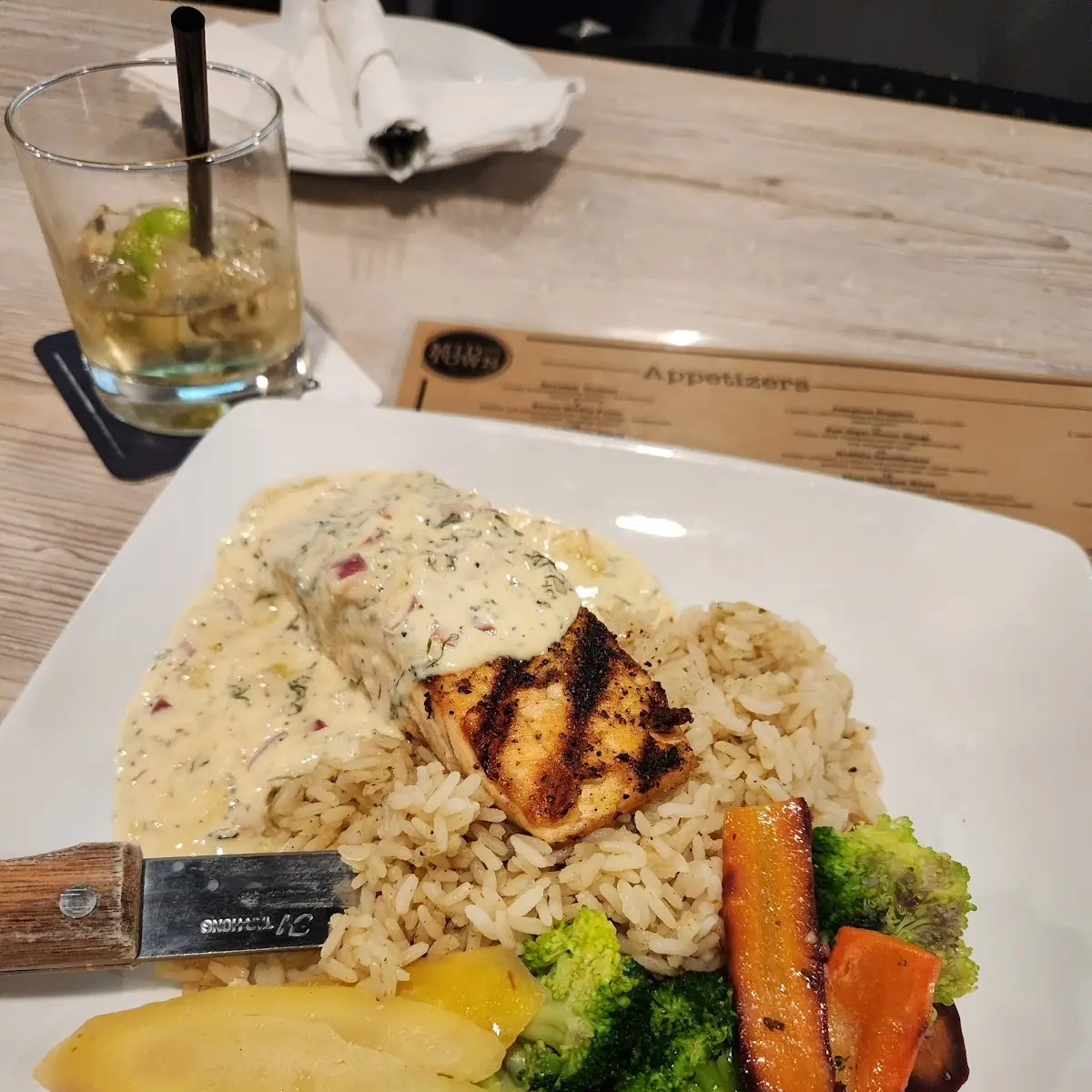 Lemon Dill Salmon, Midtown | Tap & Grill