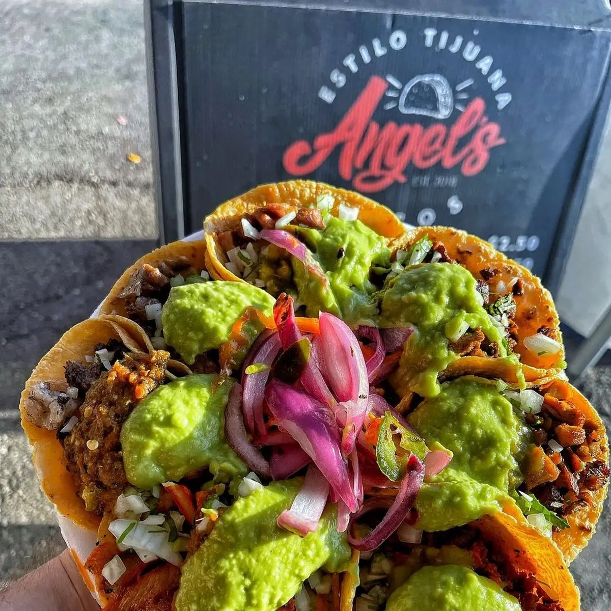 Amor Y Tacos