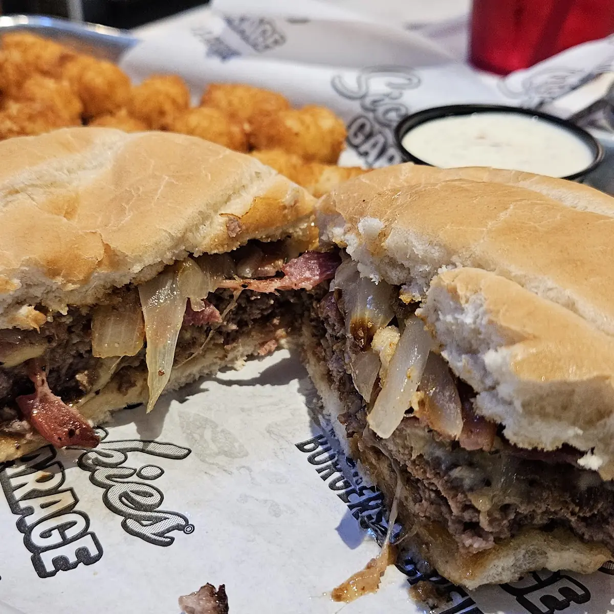 Mama Burger