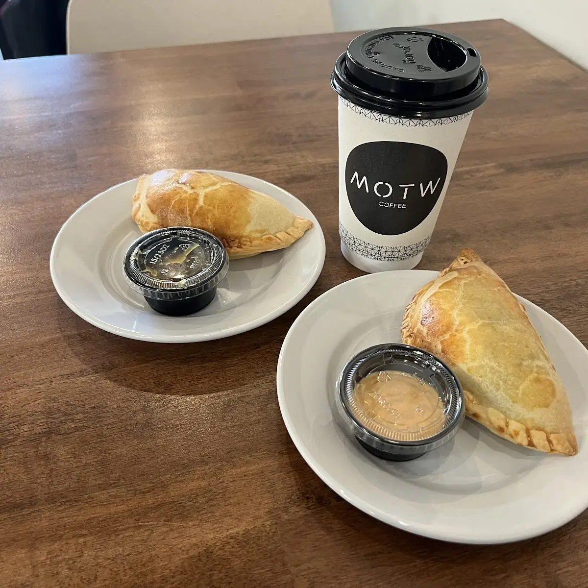 Samosa with Mango Chutney