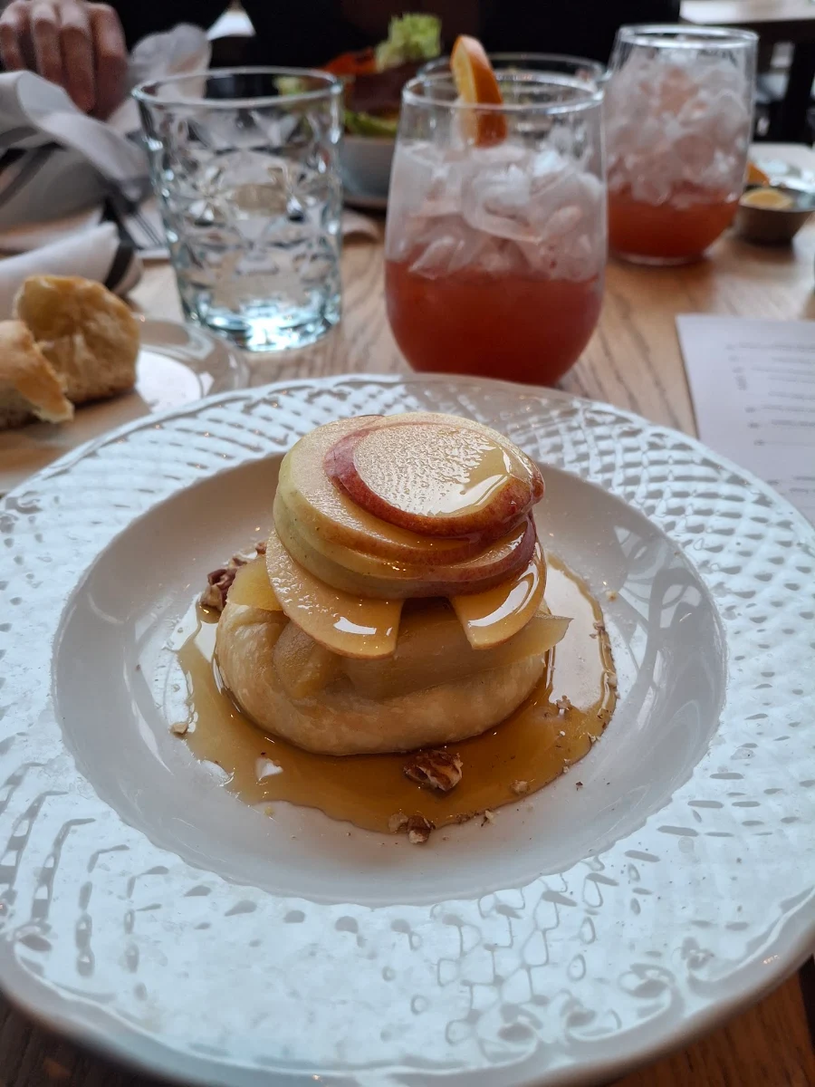 Apple Confit, Les Enfants Terribles — Laval