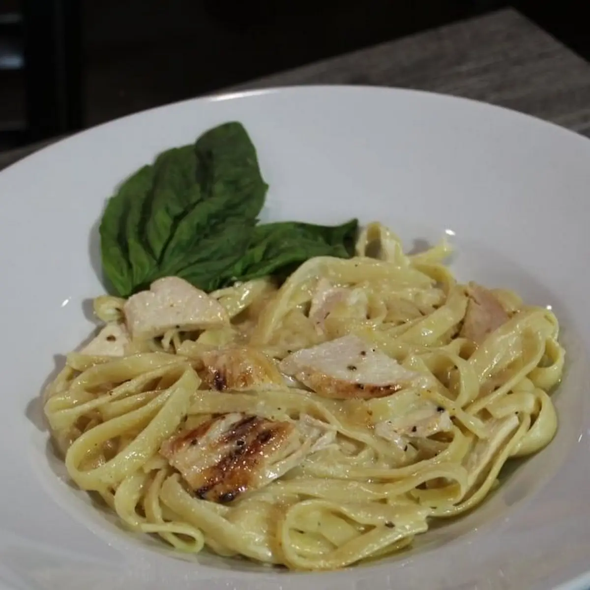 Fettucine Chicken Alfredo Pasta
