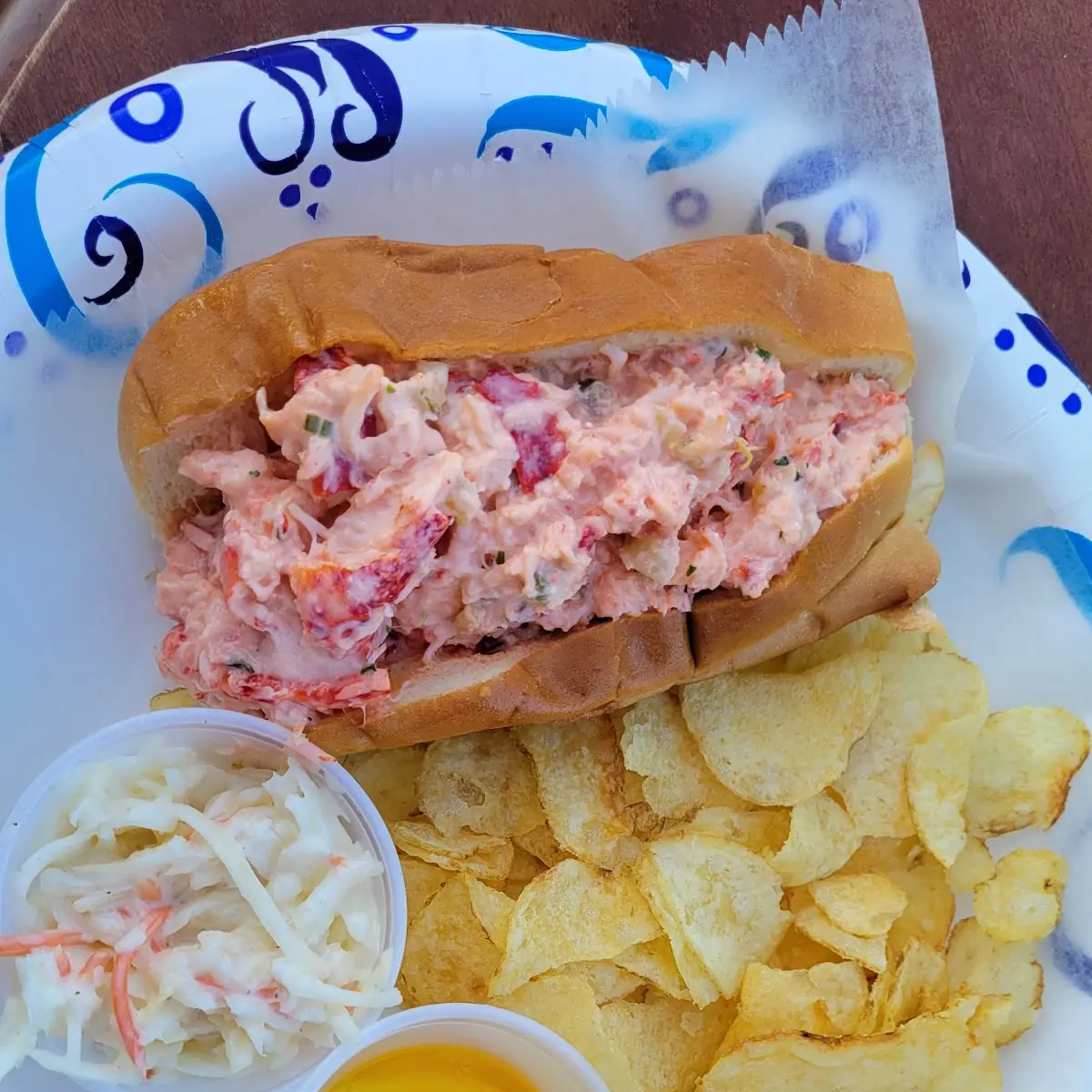 Sandz Famous Lobster Roll