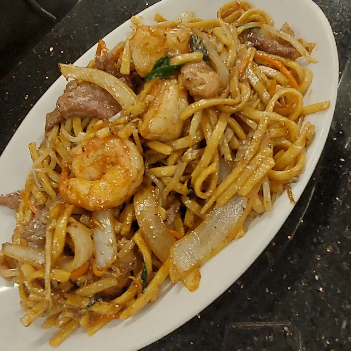 Combination Lo Mein