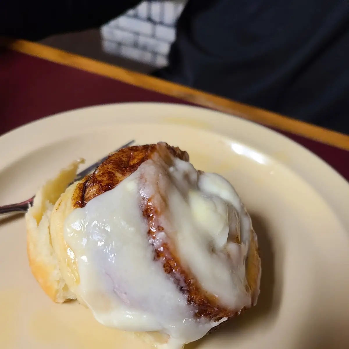Fresh Hot Cinnamon Roll