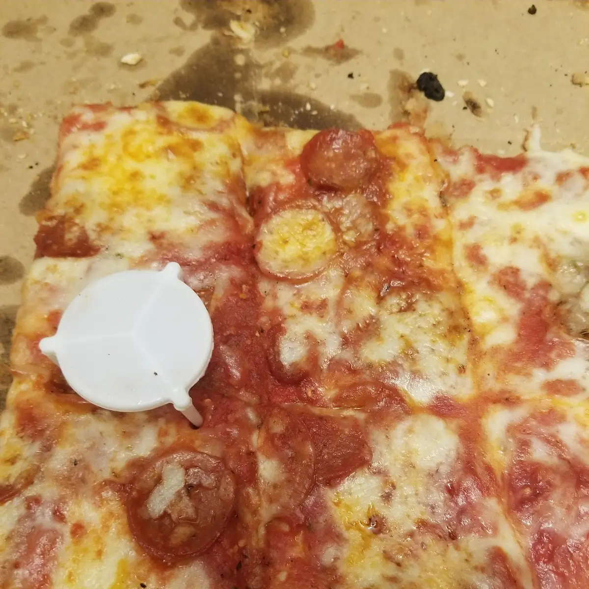 Pizza Creation (BBQ & Chicken Supreme)