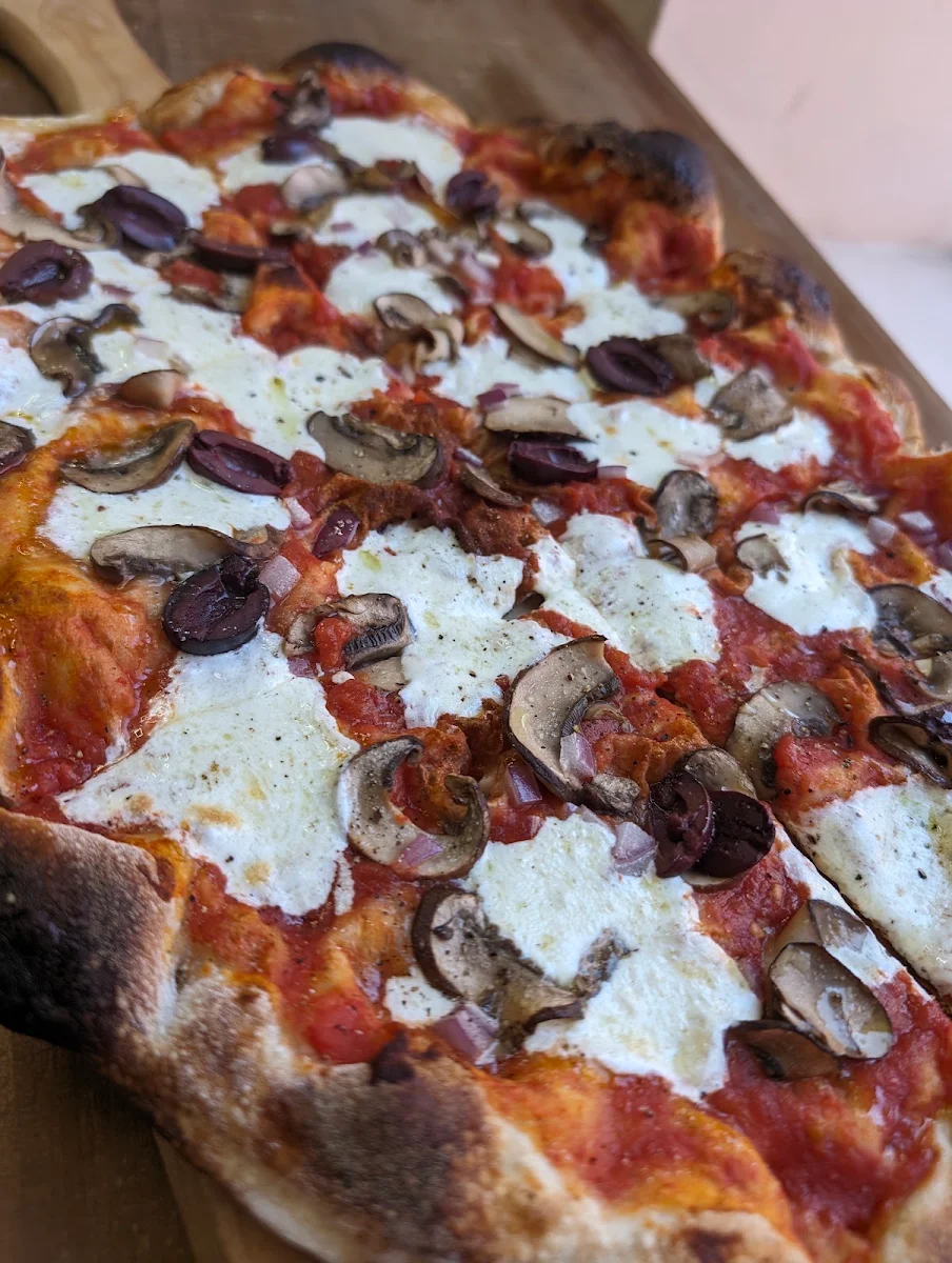 Funghi Pizza