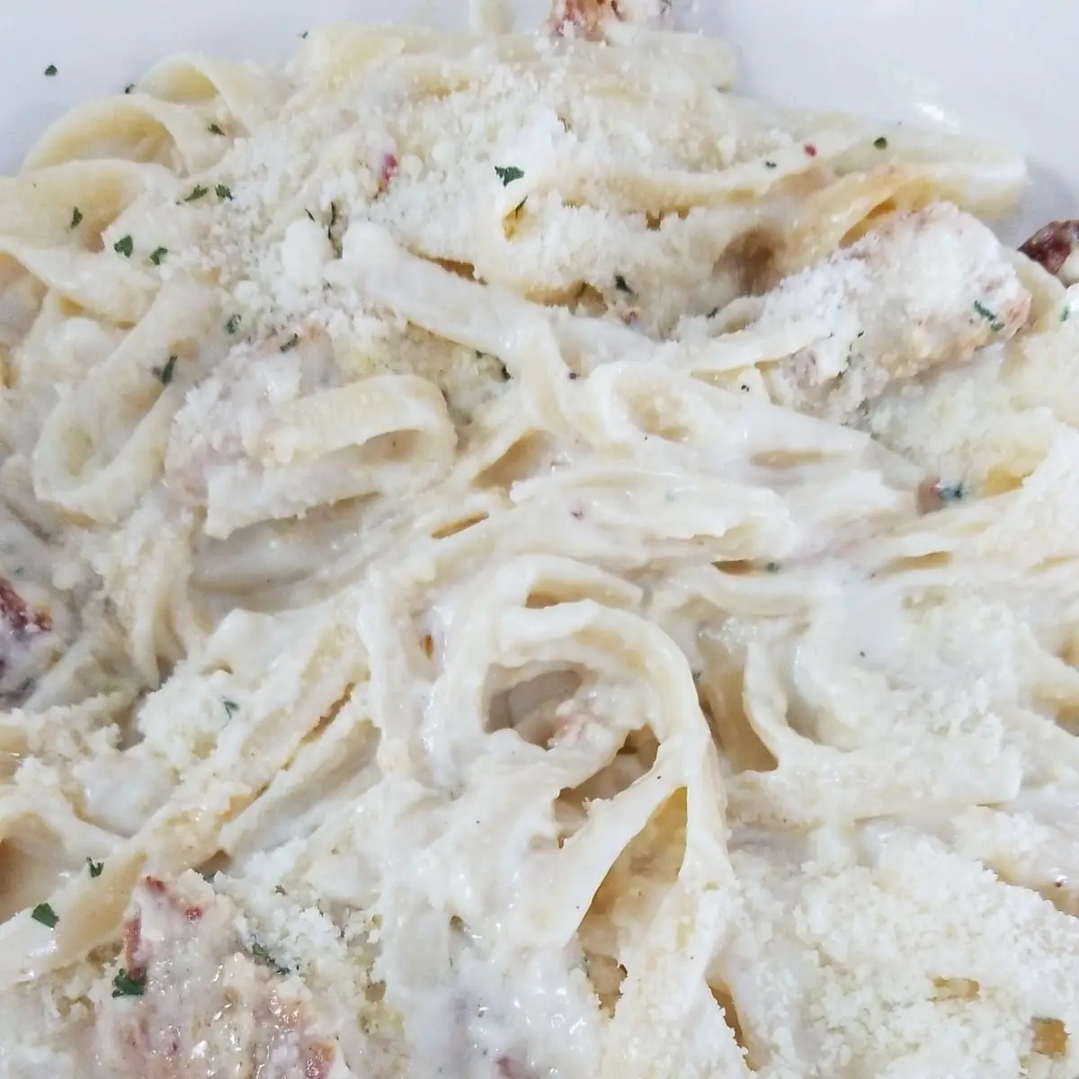 Chicken Alfredo Pasta