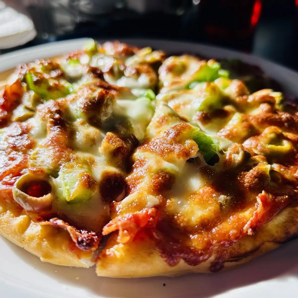 Green Olive Pizza