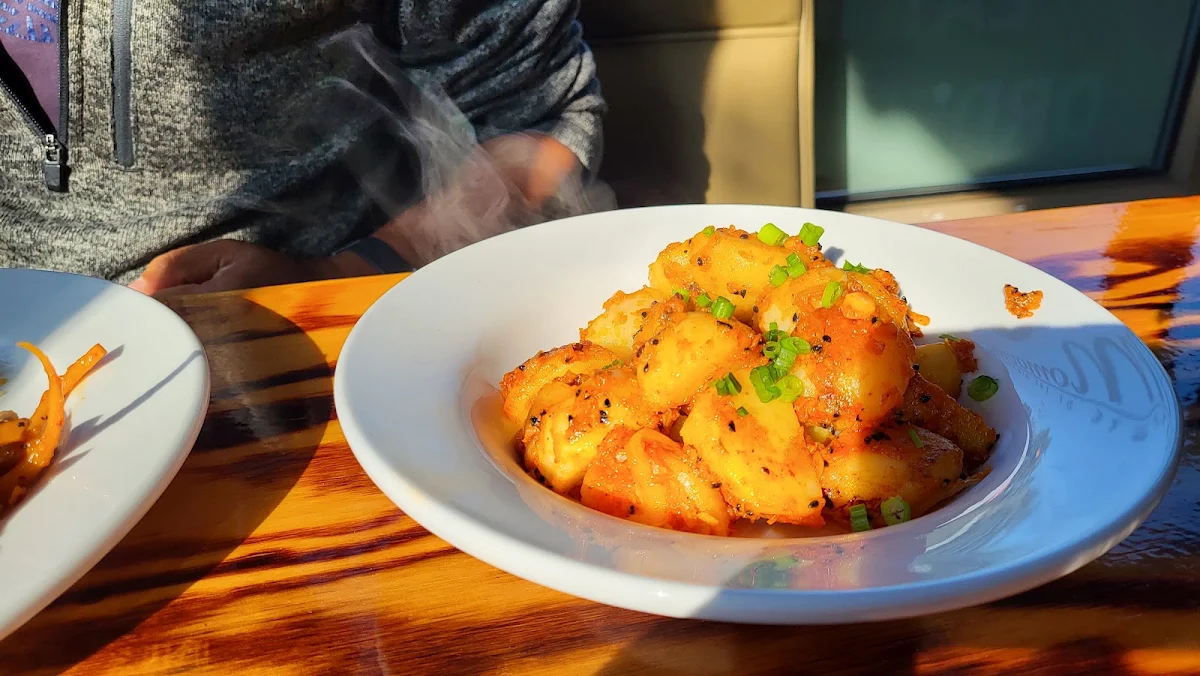 Spicy Potato, Momoville