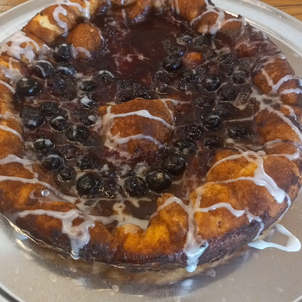 Blueberry Cinnamon Pizza Desert