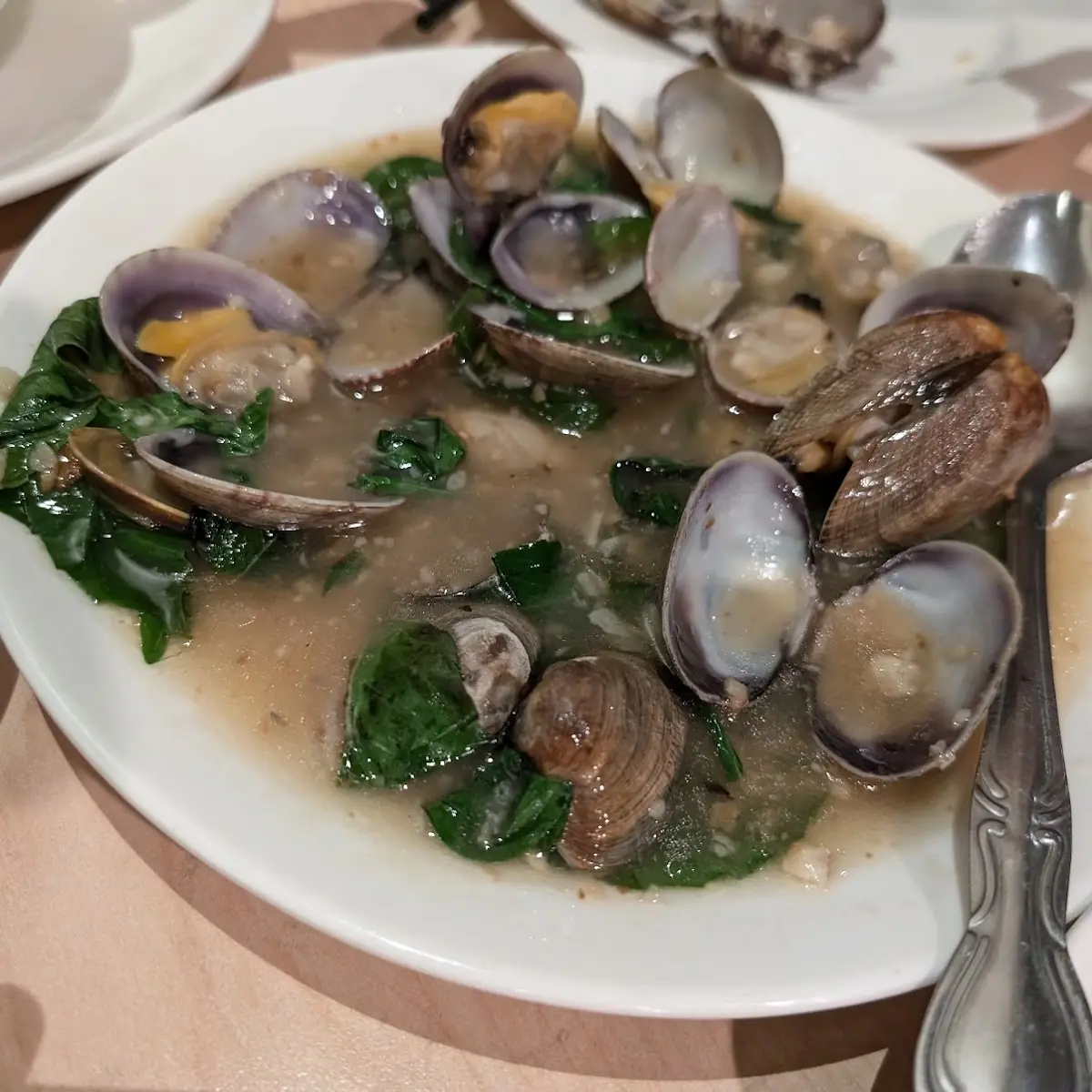 Stir-Fried Clams with Basil