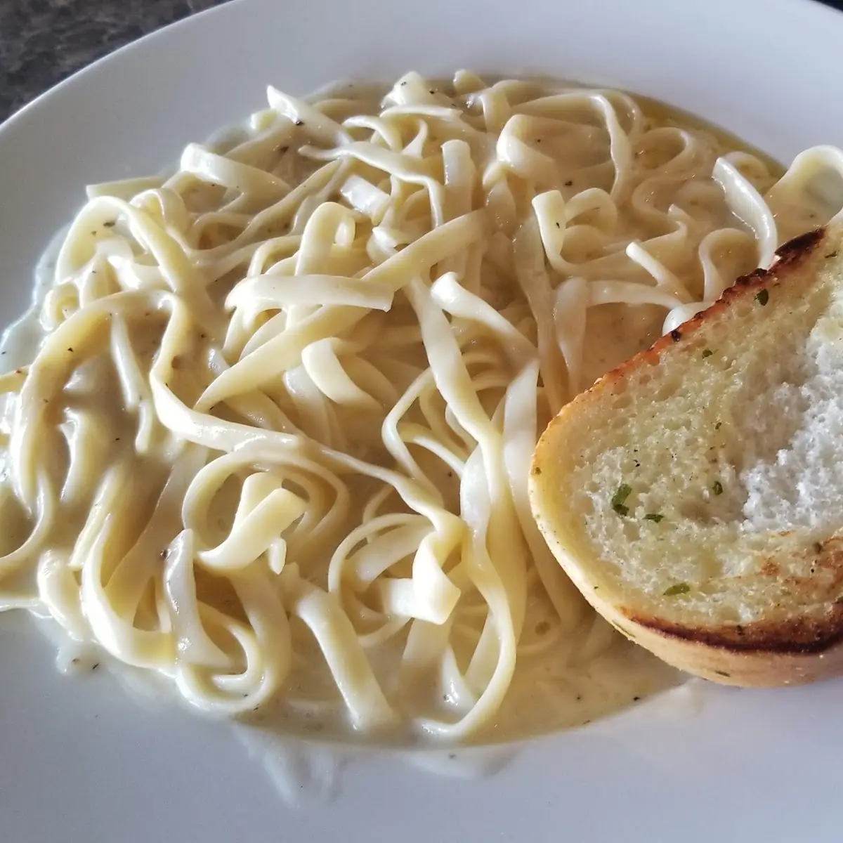 Fettuccine Alfredo