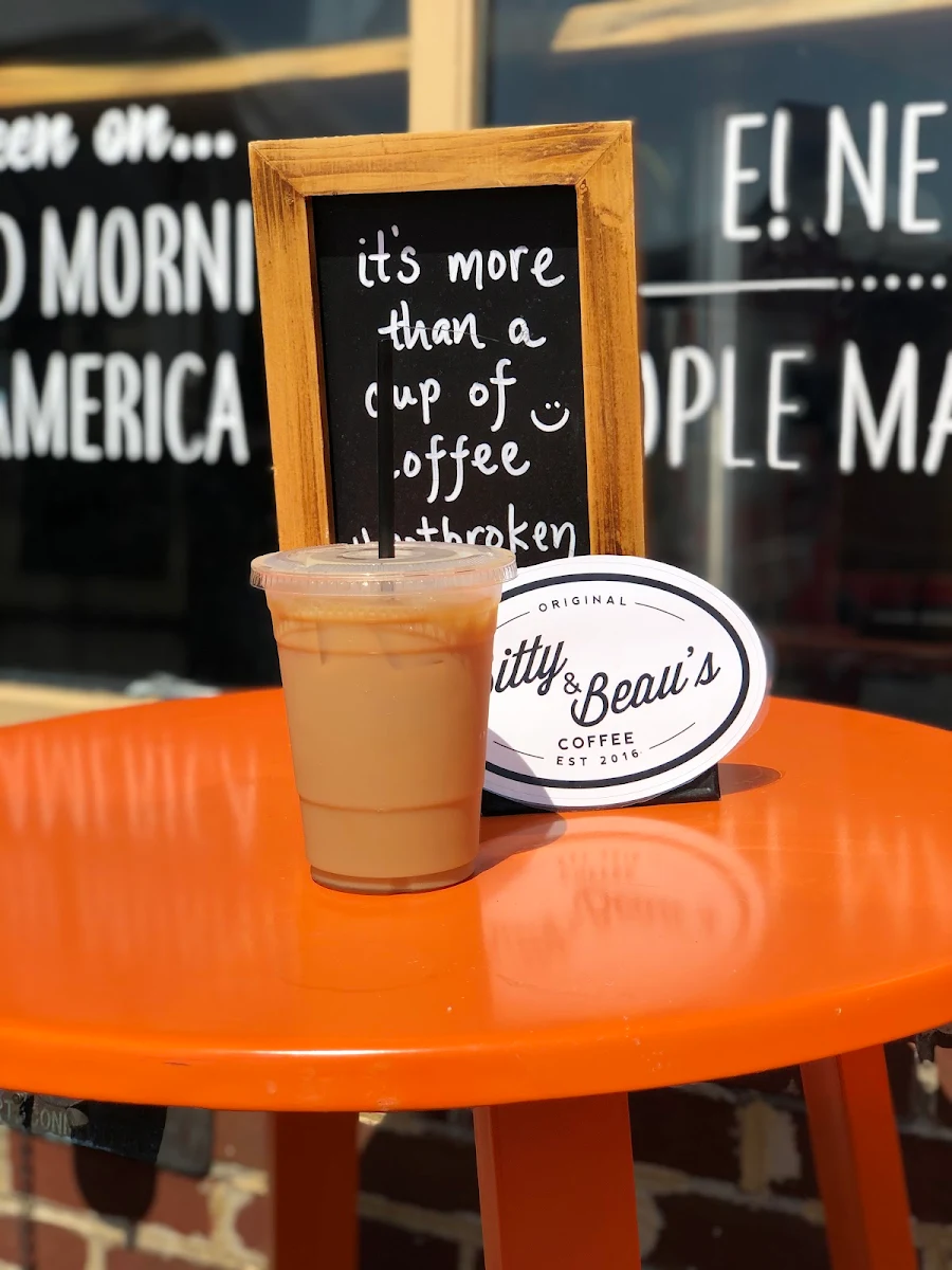 Iced Caramel Latte