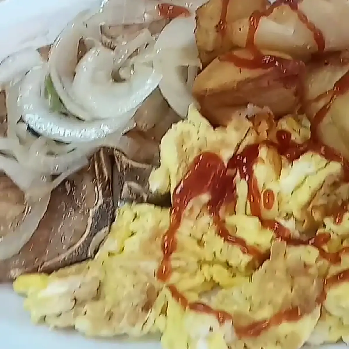 Porchop with Scrambled Eggs and Toast
