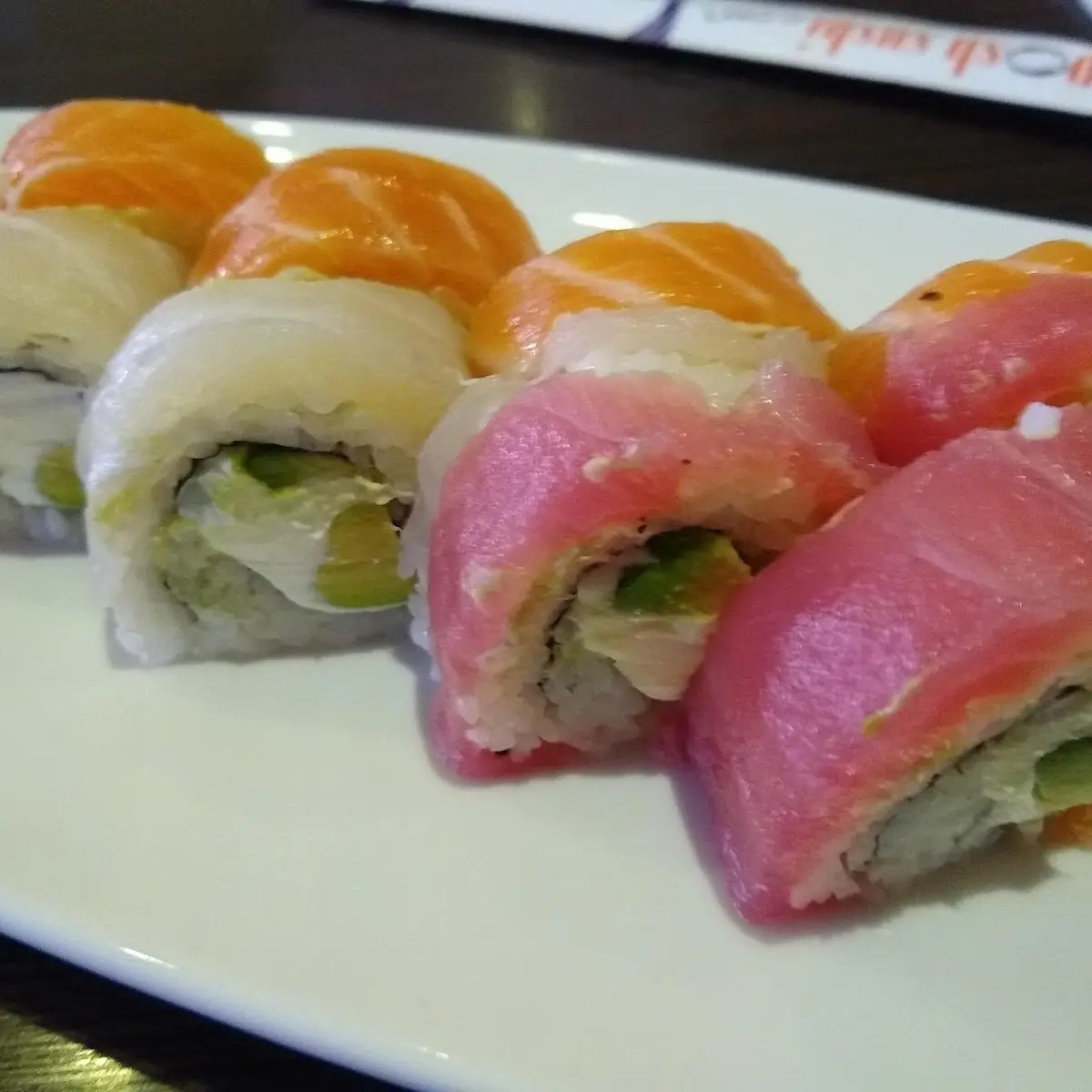 Salmon and Rainbow Roll