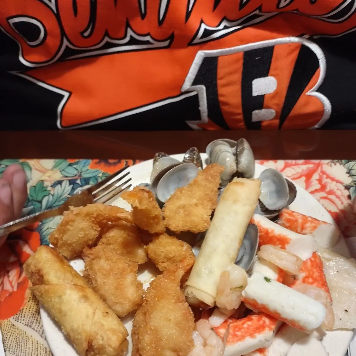 Crab Fried Shrimp Egg Roll Clams Spring Roll