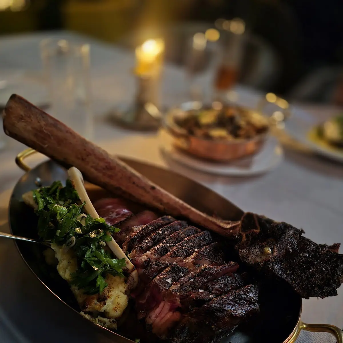 Tomahawk Steak