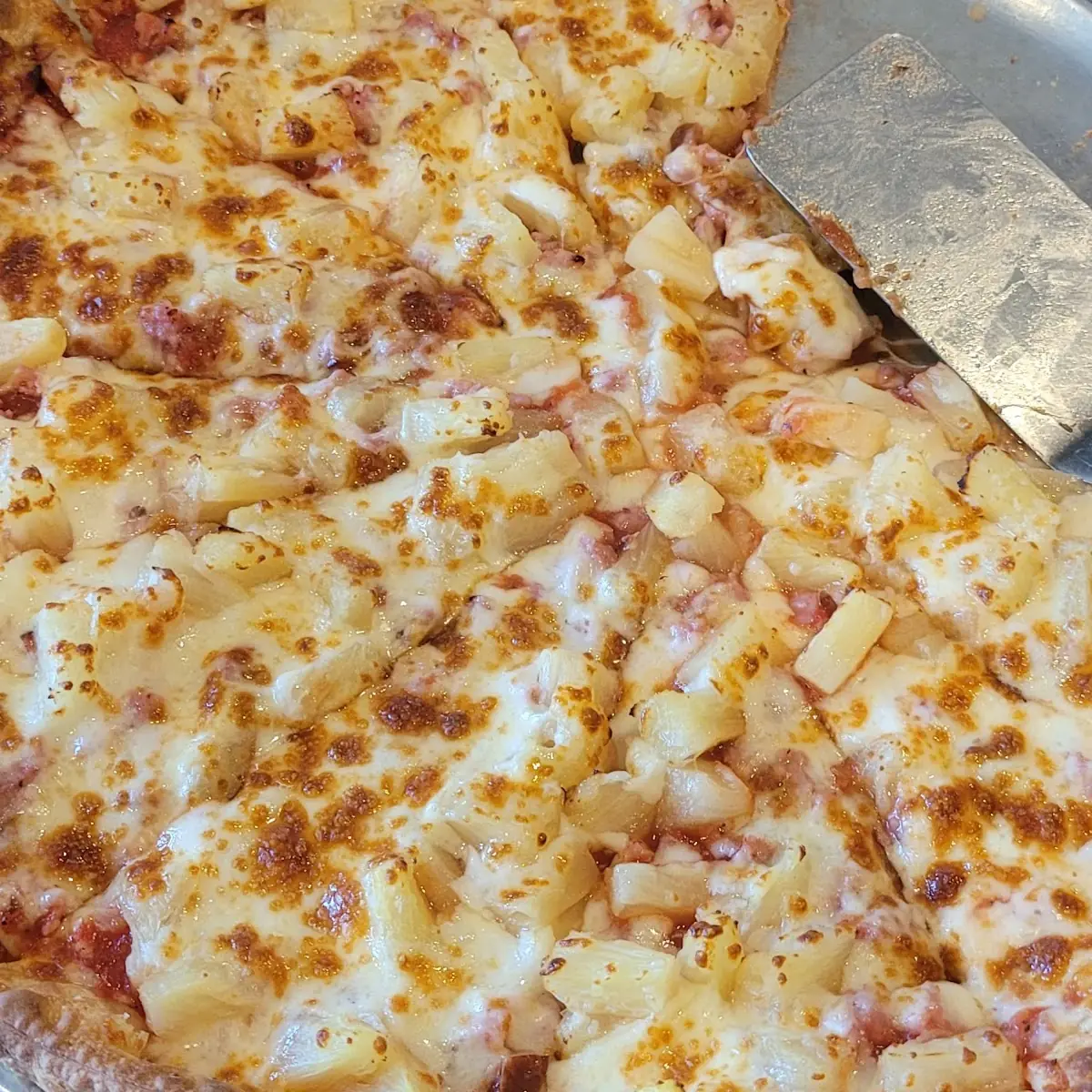 Hawaiian Pizza