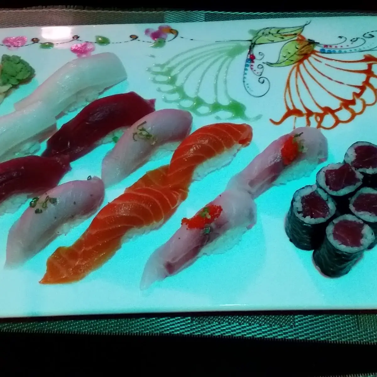 Sushi Deluxe