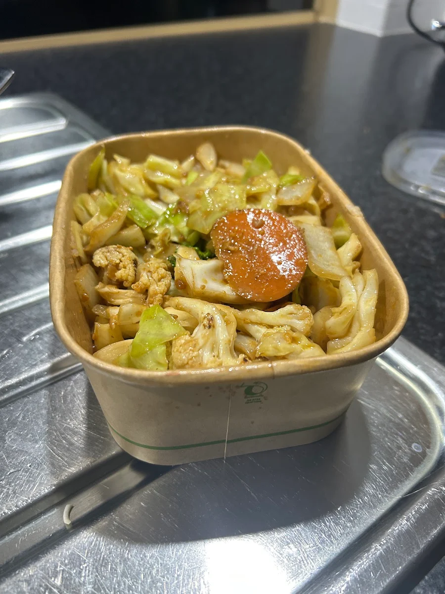 Highlights, Golden Dragon (Now Grace Chinese Restaurant)