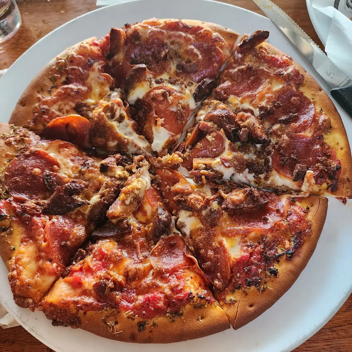 Meathead Pizza, Charlie Don't Surf