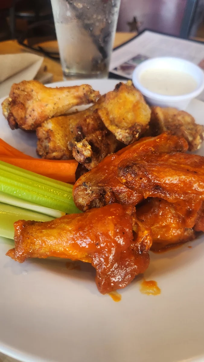 Chicken Wings - Bone-In