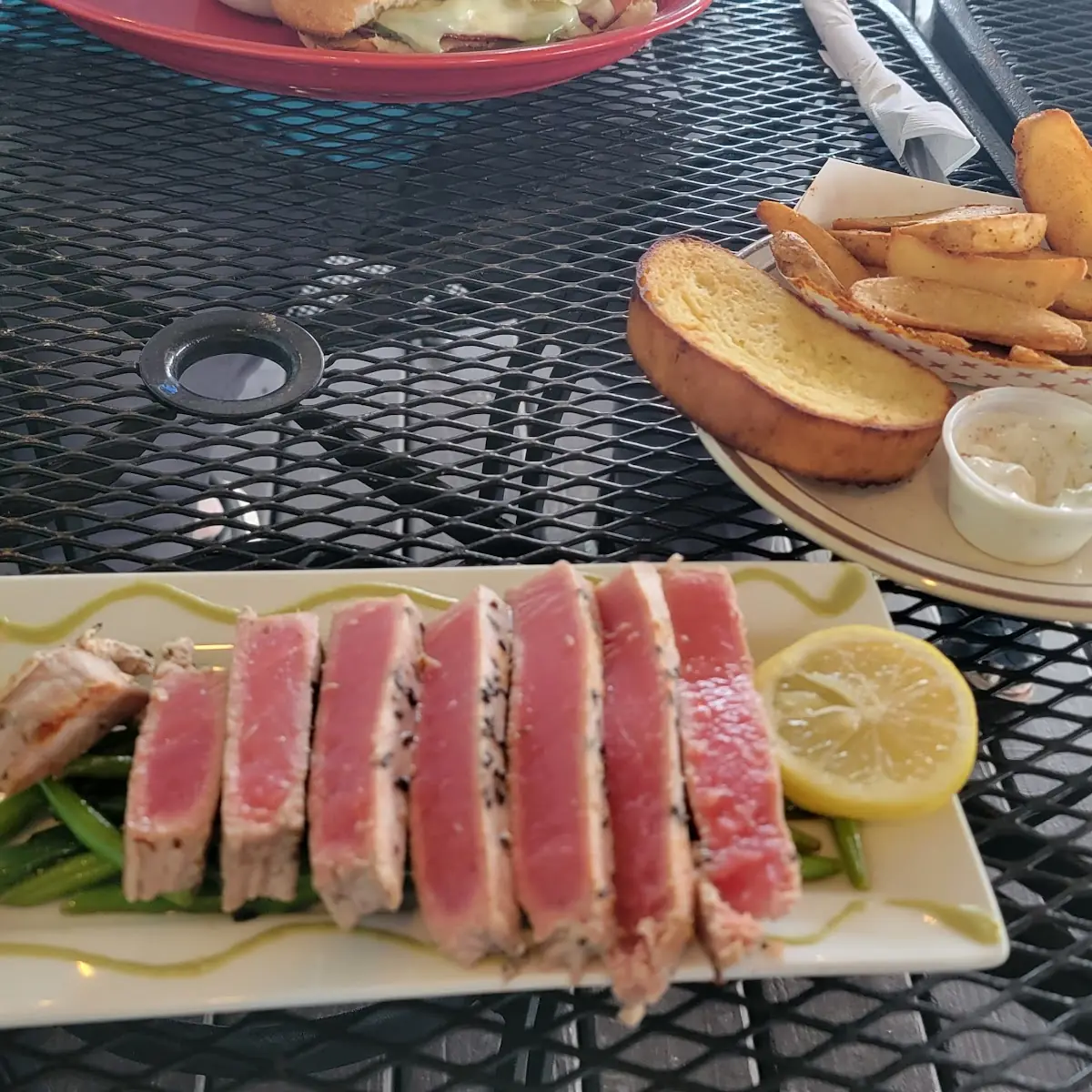 Seared Sashimi Tuna