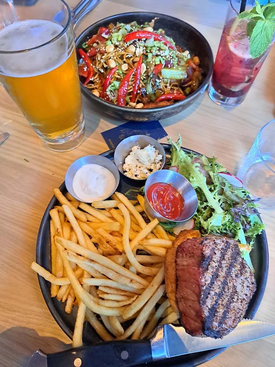 Steak Frites 4oz